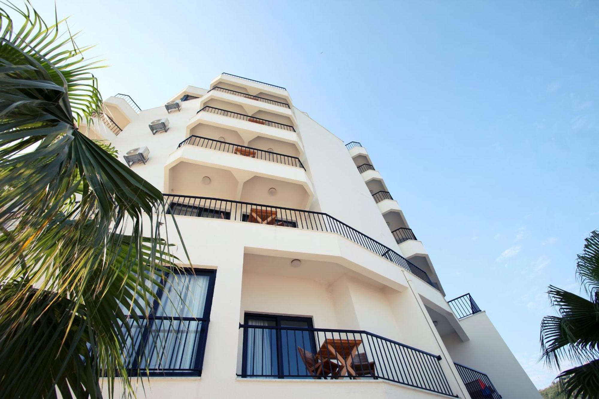 Med-Inn Hotel Gulluk Exterior foto